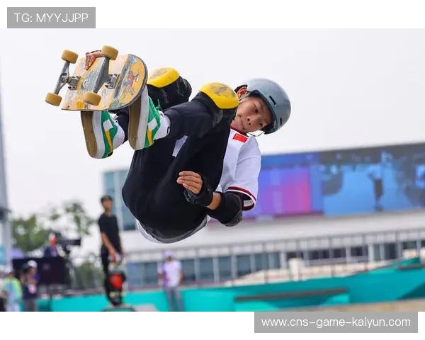滑板 X-GAME 十岁小孩后空翻获冠军