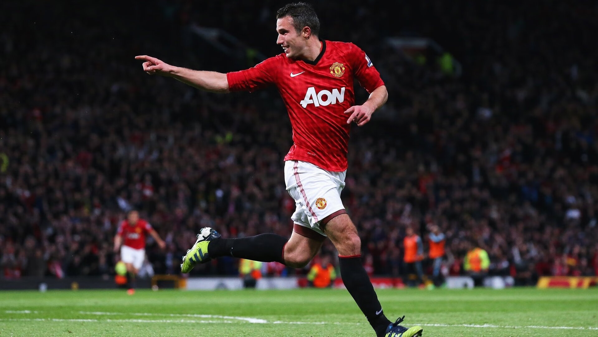 最强足球战术解析